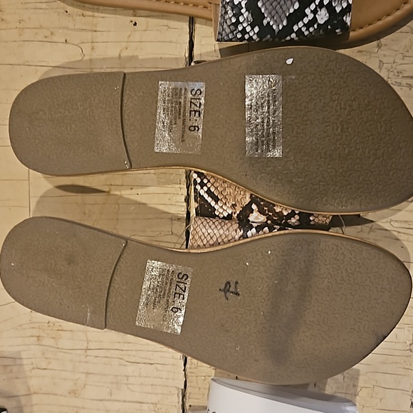 Flip flop sandals set - Picture 4 of 4